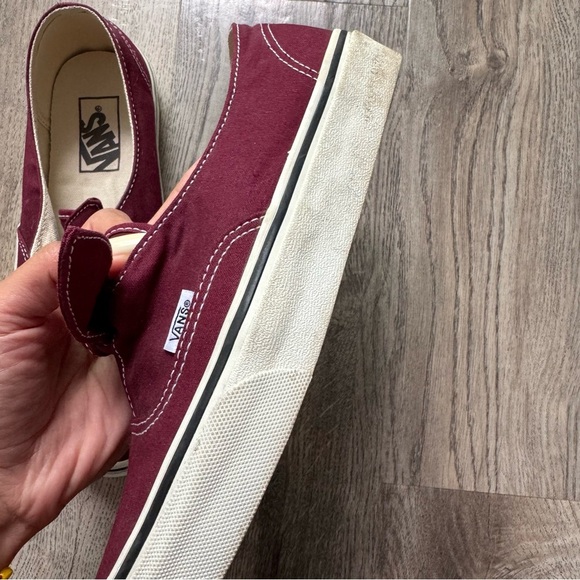 Vans Maroon Knot Detail Sneakers size 8 - Picture 3 of 7